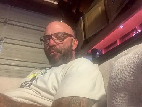 calimeatstick online show from May 27, 1:57 am