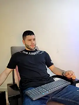 AndyKnoxx online show from February 13, 8:36 pm