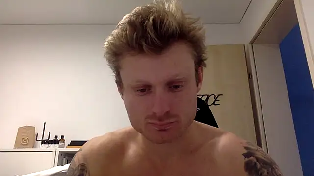 Fitlover1994 online show from January 15, 8:40 am