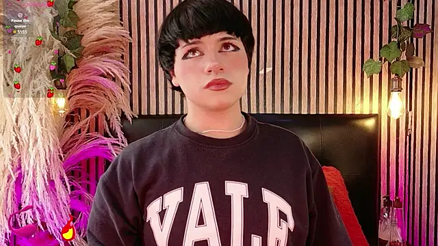 Hiddenhotcake online show from April 10, 7:32 pm