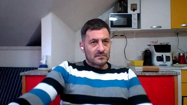 colosone online show from April 3, 4:15 pm