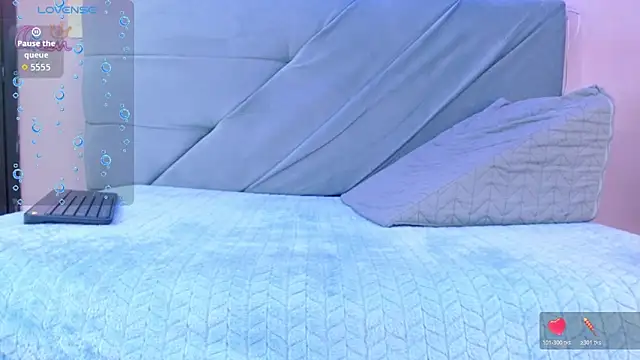 studentdeivy  online show from February 20, 2:30 pm