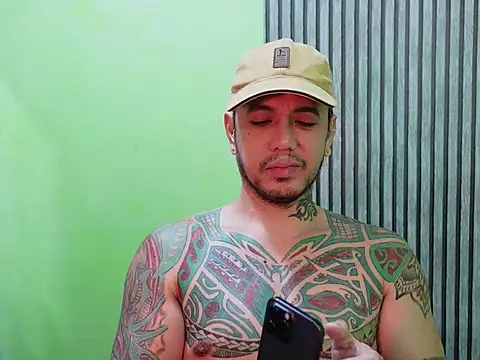 tattooguy143 online show from January 15, 4:31 pm