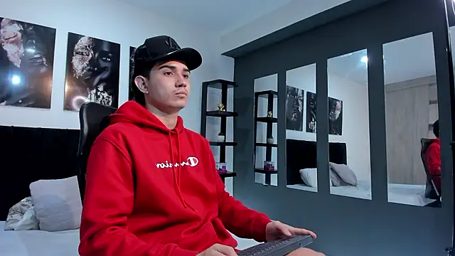 Alejo Grey online show from January 15, 1:14 pm