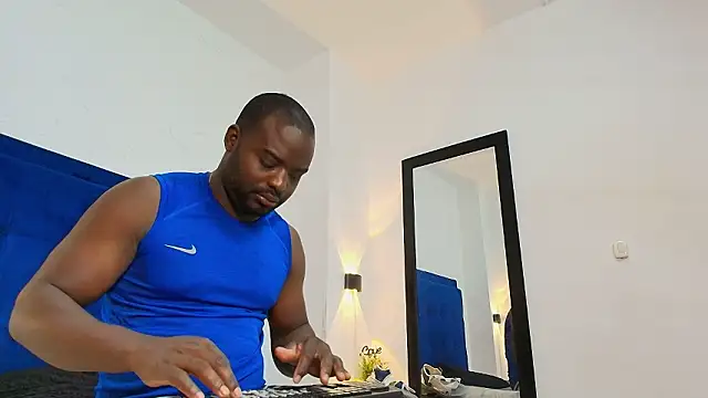 elnegritodelsabor1 online show from February 11, 12:10 pm