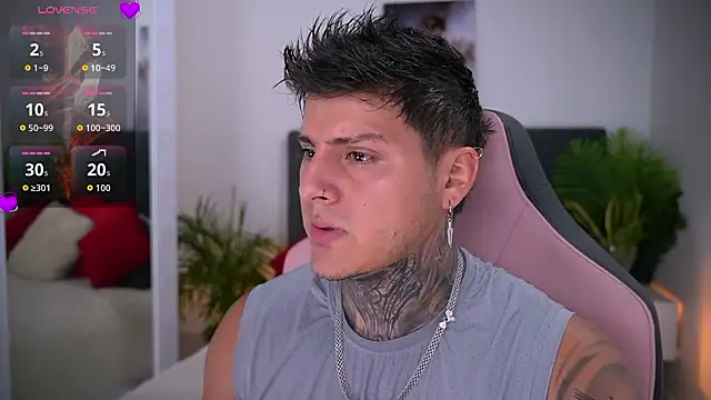 goldenatlasX online show from February 15, 6:16 pm