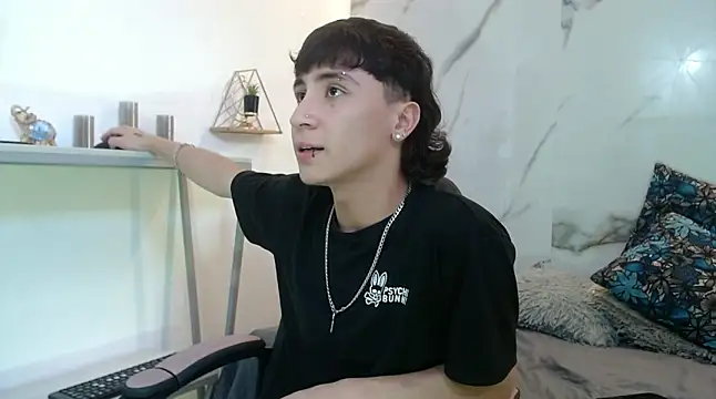 XanderGrey8 online show from April 1, 7:22 pm