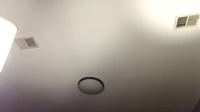 chrisw8140 online show from March 16, 5:44 am