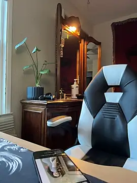 JoeyBlazy online show from February 16, 4:16 pm