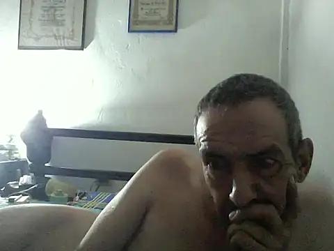guevo14cm3 online show from May 29, 6:01 am