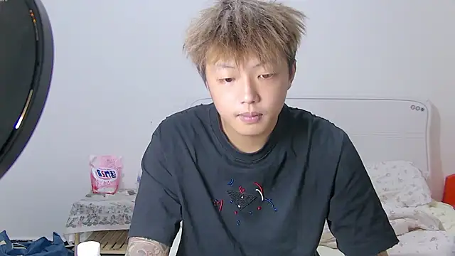 Chocolates-001 online show from July 21, 1:24 pm