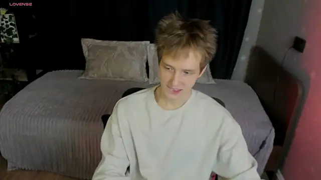 Kai Milller online show from February 11, 7:19 pm