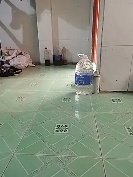 sexy-456789 online show from February 17, 3:16 am