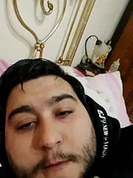 porcategustose online show from January 15, 4:42 pm