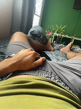 reipromiscuo01 online show from April 21, 8:26 pm