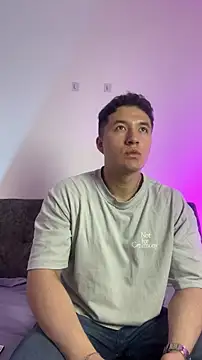 Alexander Connor online show from April 9, 12:11 pm