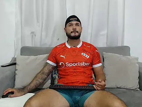 Handsomen69 online show from June 17, 3:41 am