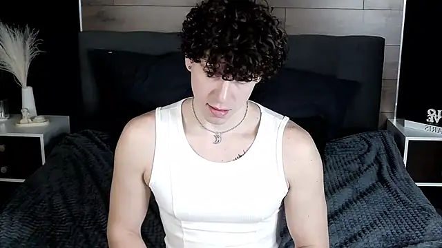 TylerGibson online show from February 20, 6:19 am