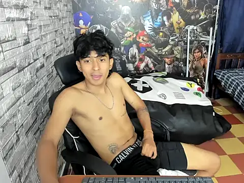 bracth  online show from February 5, 11:17 am