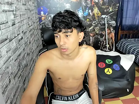 bracth  online show from February 19, 1:18 pm