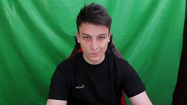 Justin time111 online show from April 18, 9:25 pm