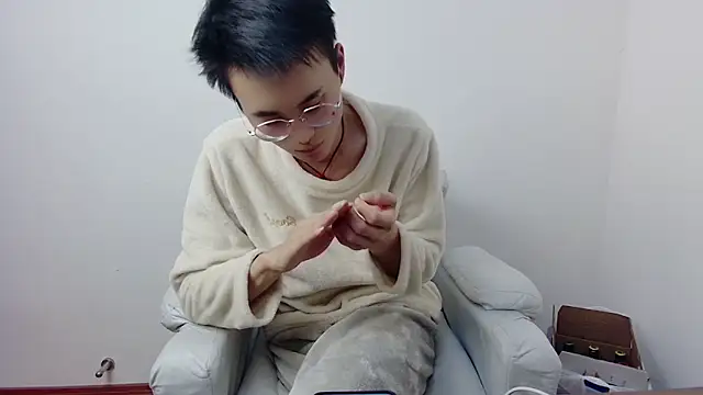 Aint686 online show from February 6, 12:13 pm