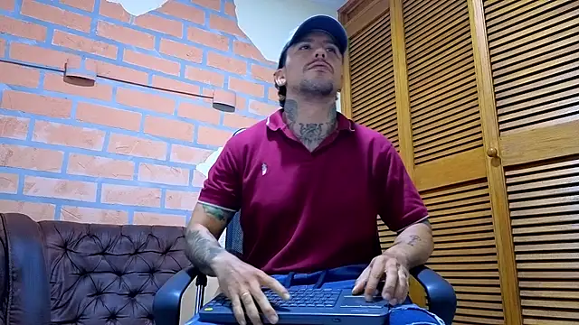 mister eithan online show from February 16, 8:01 am