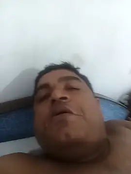 deshilnd online show from May 23, 11:37 am