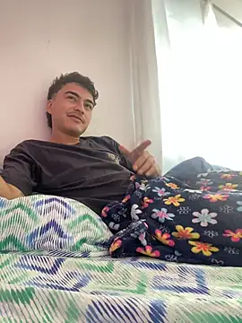 vanilla Kush online show from February 17, 2:27 pm