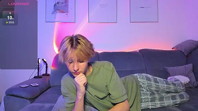 bunnyblush67 online show from March 15, 8:55 am