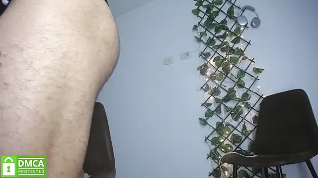 Luis prince  online show from March 9, 10:59 pm