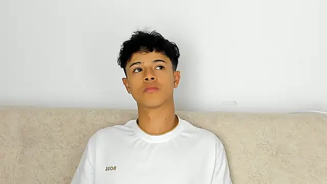  Alex Colton online show from February 27, 11:47 pm