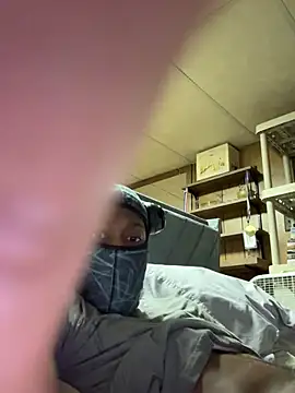 ProveYourLoyalty2 online show from February 5, 6:42 am