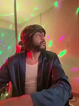 magic man1085 online show from March 26, 7:23 am