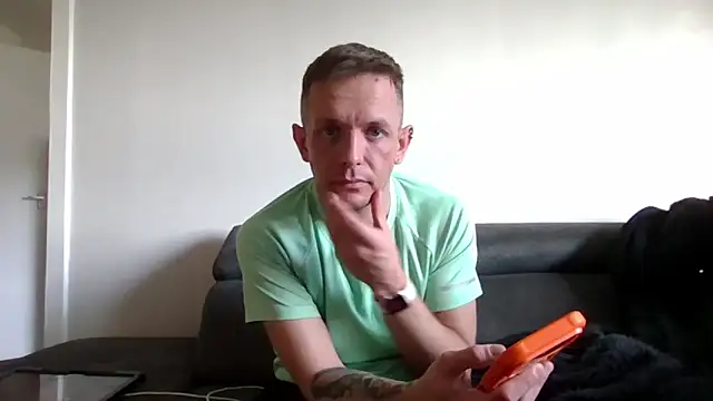 verscub6969 online show from March 11, 3:19 pm