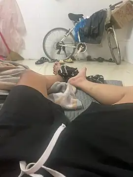 anhduong11 online show from July 13, 9:55 am