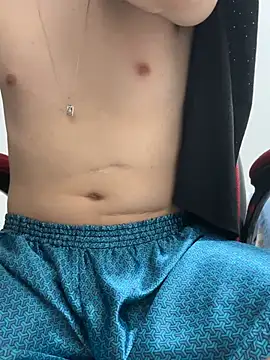 hungtwinkBR online show from February 6, 2:41 am