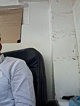 hot---boy1 online show from February 23, 12:07 pm