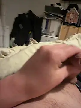 twankletoes1234 online show from April 26, 9:11 pm