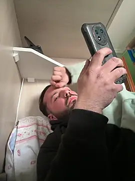 no-name15 online show from March 16, 3:49 pm