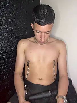 Sebastian Villamarin online show from February 7, 6:42 am