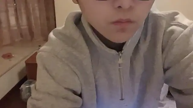 zijunzbzs online show from February 25, 10:38 am