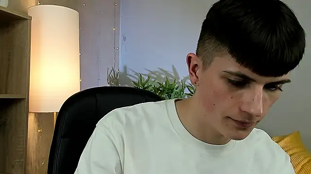 Rony Joy online show from March 3, 8:37 pm