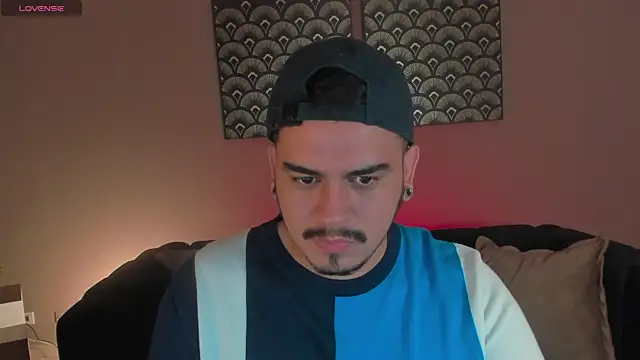 Chriss Hunt online show from February 10, 8:30 am