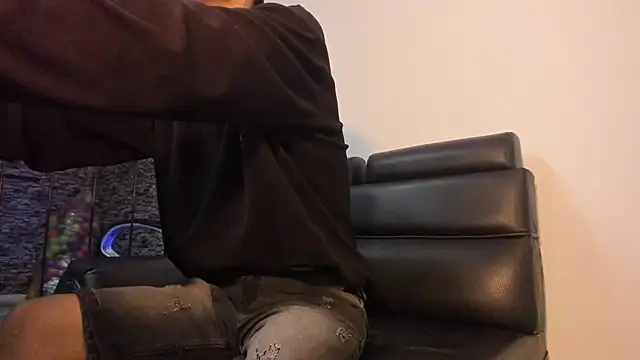 Dereck Boy  online show from March 30, 4:02 am