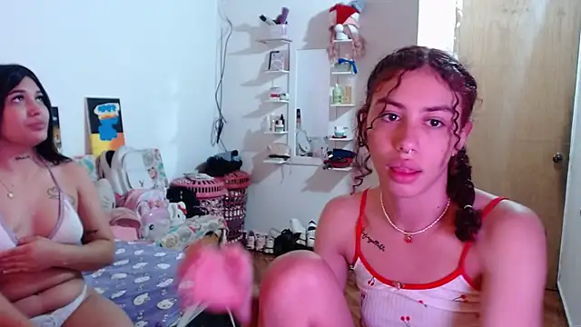 ShanellYSharlot online show from March 31, 9:27 pm