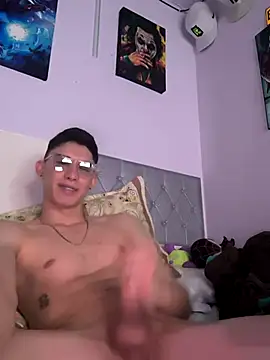 Camilow w online show from February 7, 4:41 am