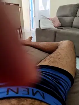 MOREN044 online show from April 7, 3:01 pm