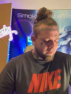 Smokebluntafterblunt online show from March 2, 9:16 am