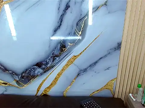 DaviidBuckx  online show from March 7, 2:31 am